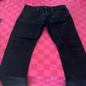 listing-status-banner